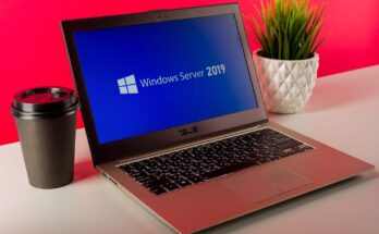 laptop connected to server