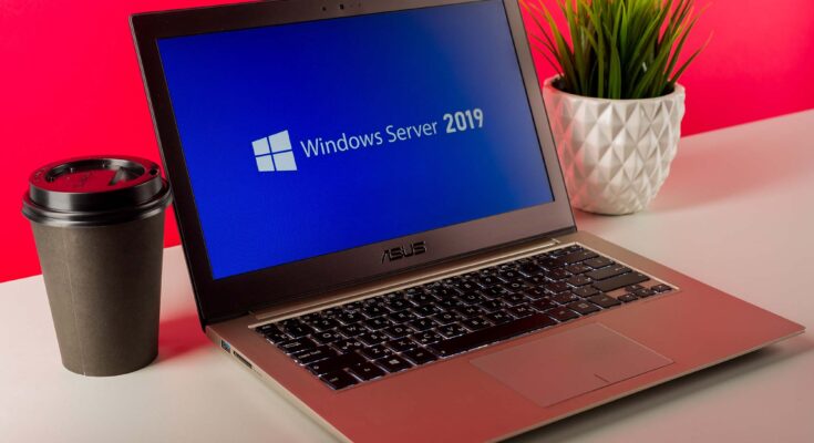 laptop connected to server